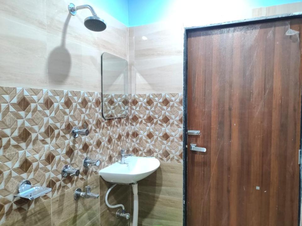 Hotel Vaishnavi Near Baba Dham Temple Deoghar Eksteriør billede