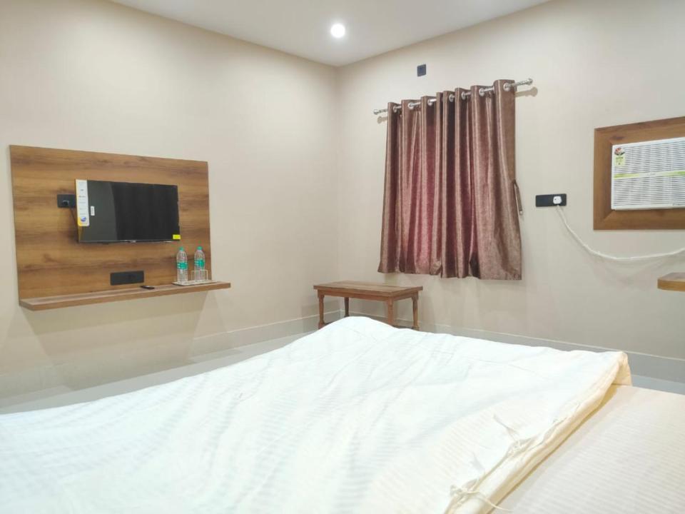 Hotel Vaishnavi Near Baba Dham Temple Deoghar Eksteriør billede